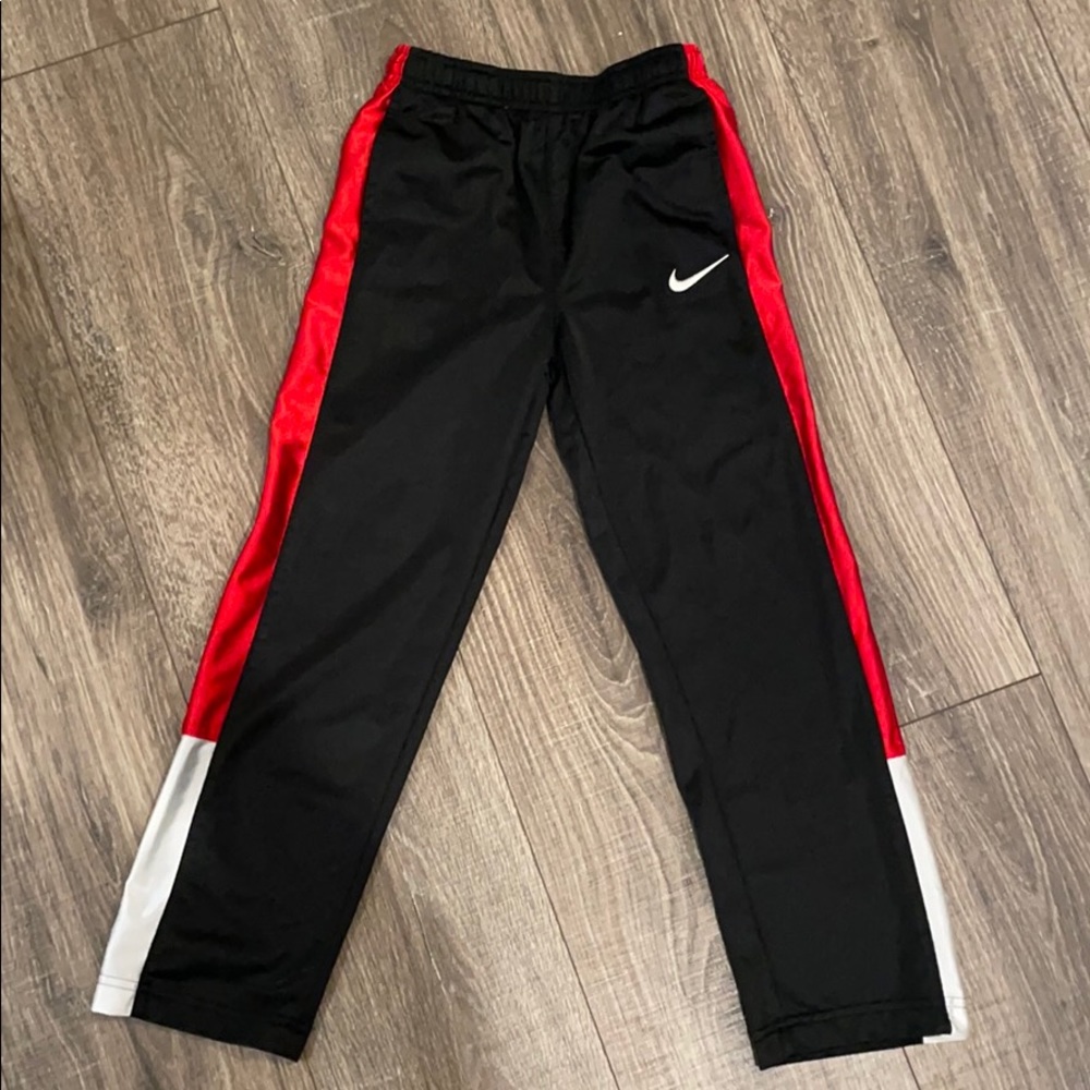 Boys Nike athletic pants